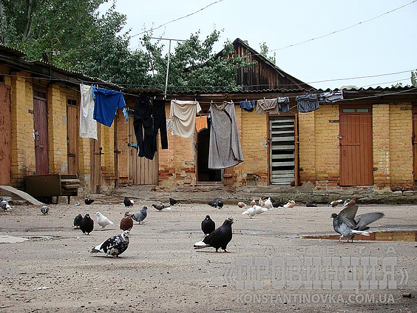 Тихий константиновский дворик